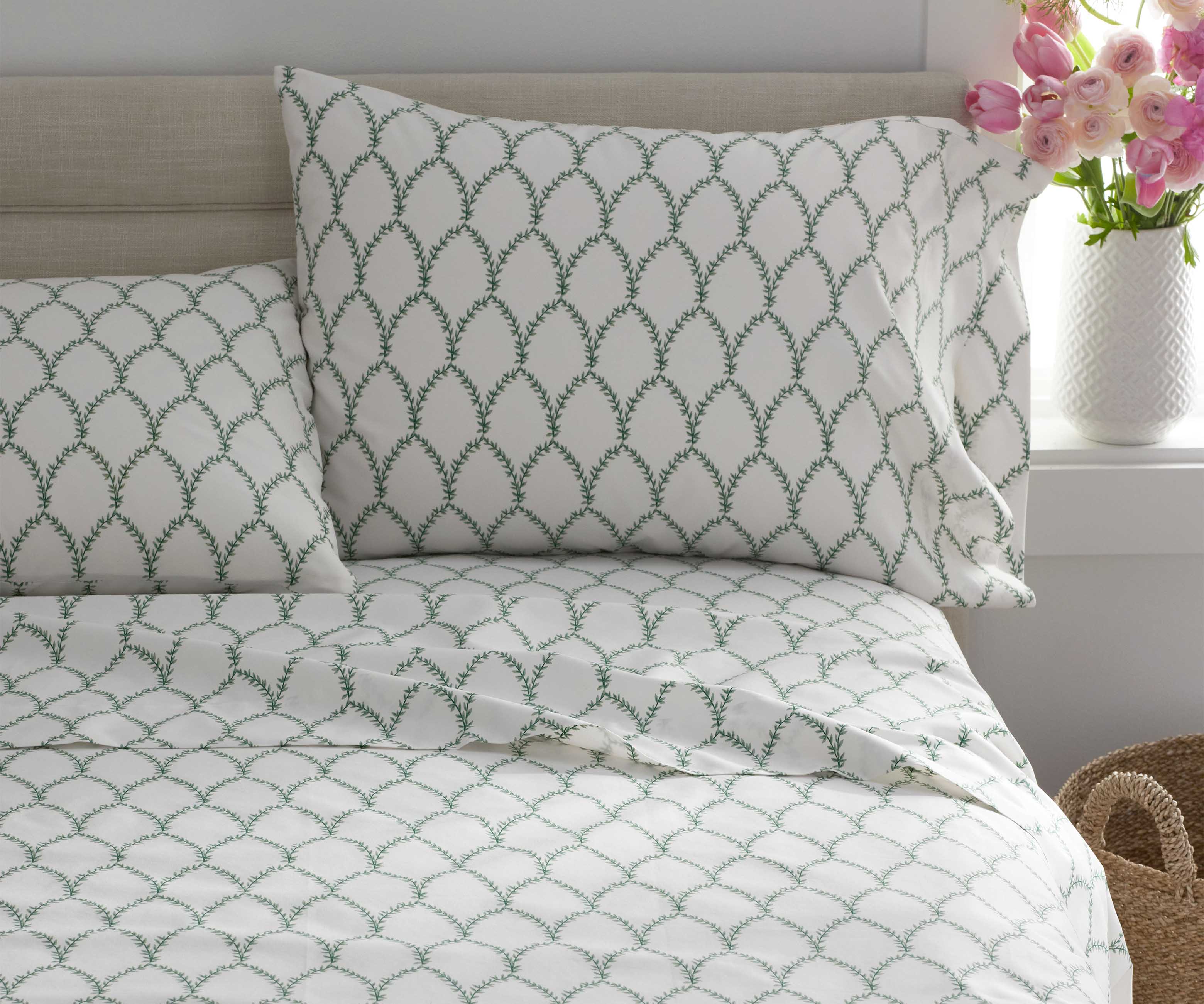 Sateen Fitted Sheet - Laurel Sage - Image 3