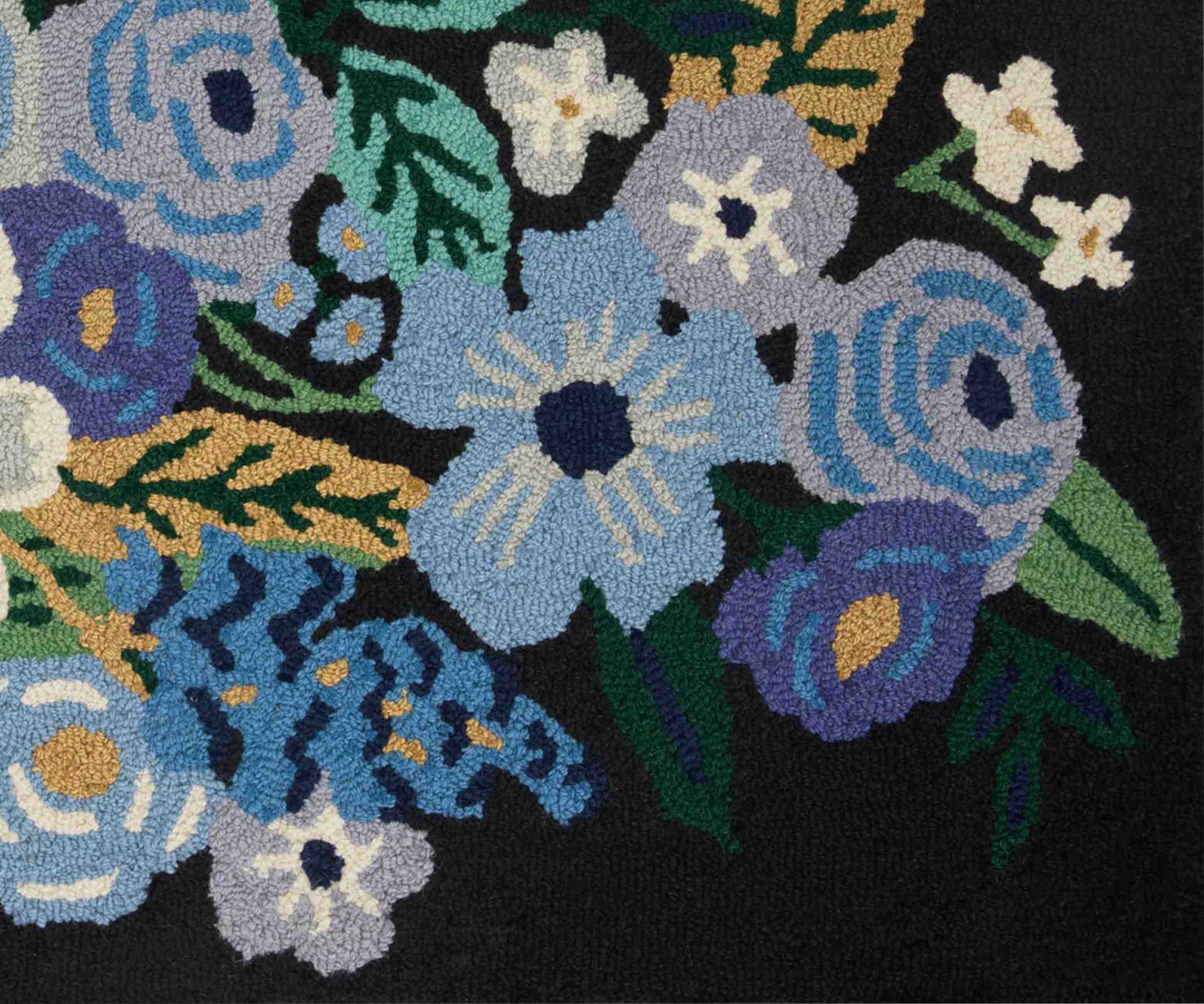 Minnie Garden Party Wool-Hooked Rug - Black - Image 2
