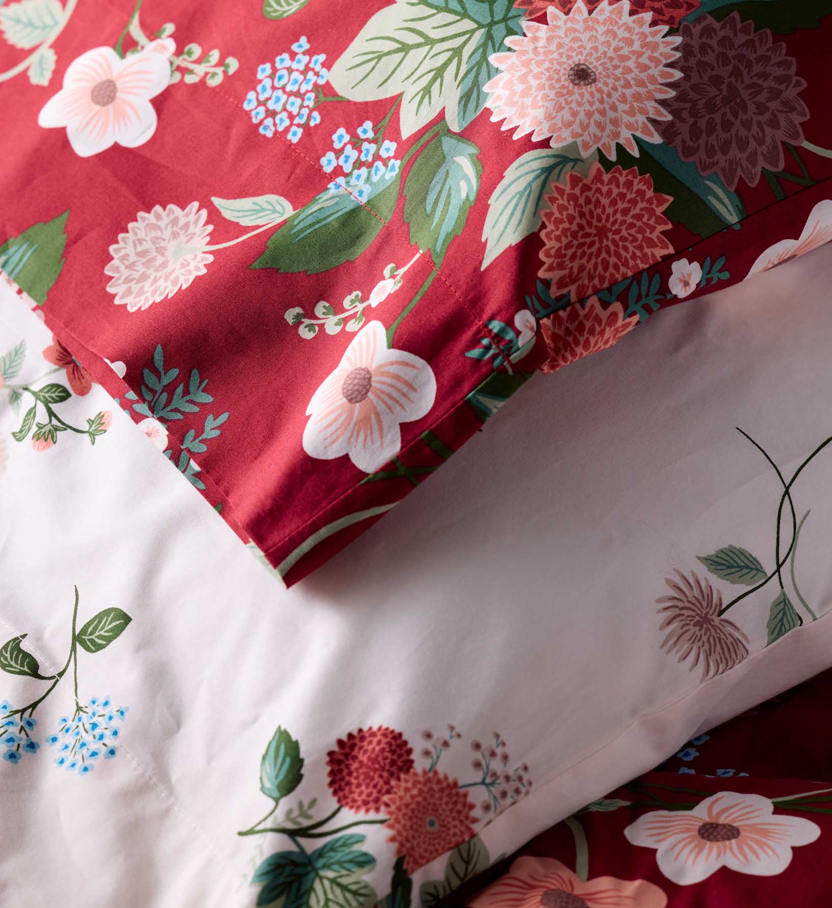 Percale Pillowcases - Ditsy Dahlia Ivory - Image 3