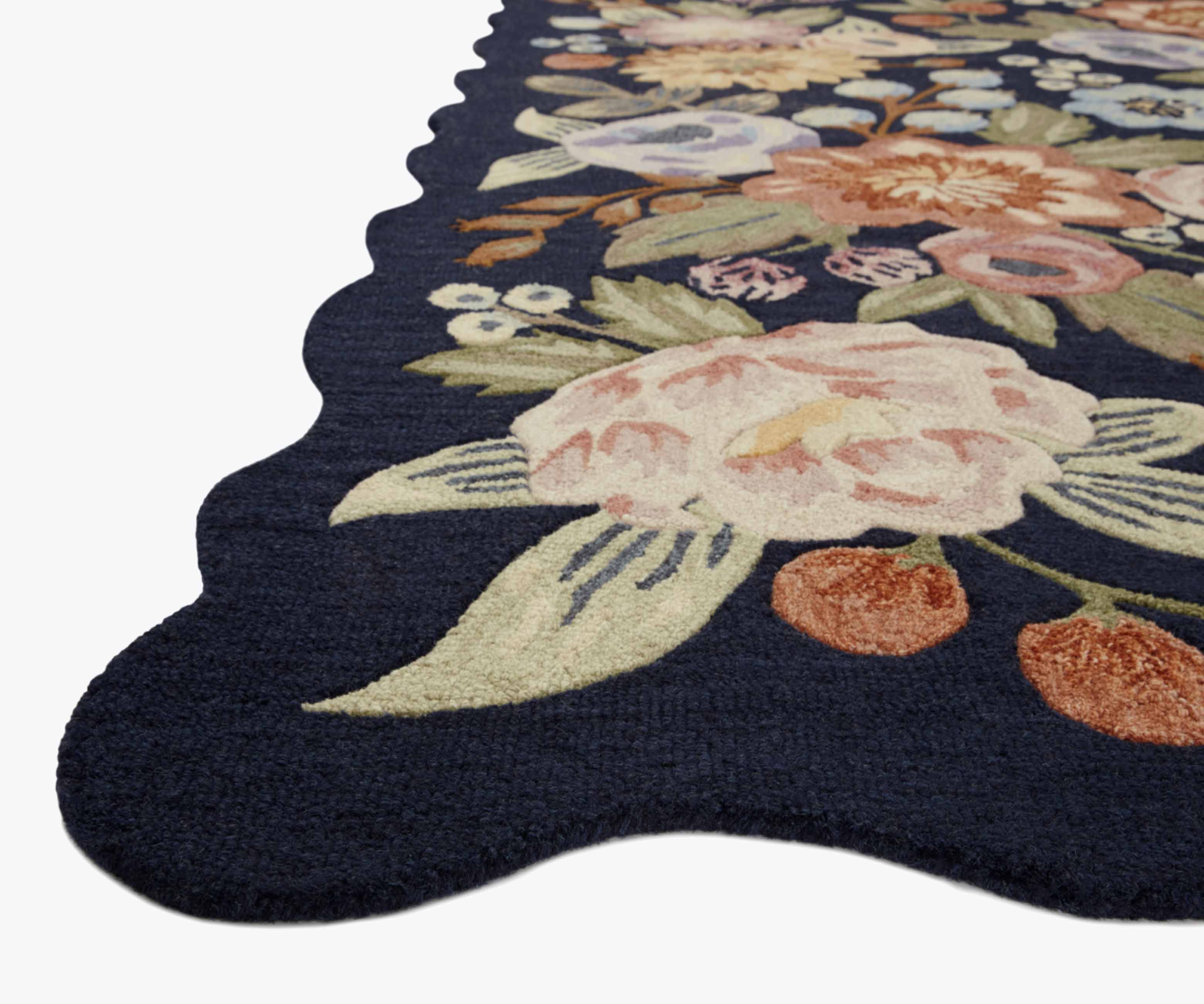 Vintage Blossoms Wool-Hooked Rug - Navy - Image 8